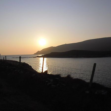 The Waterfront B&B Portmagee Bagian luar foto