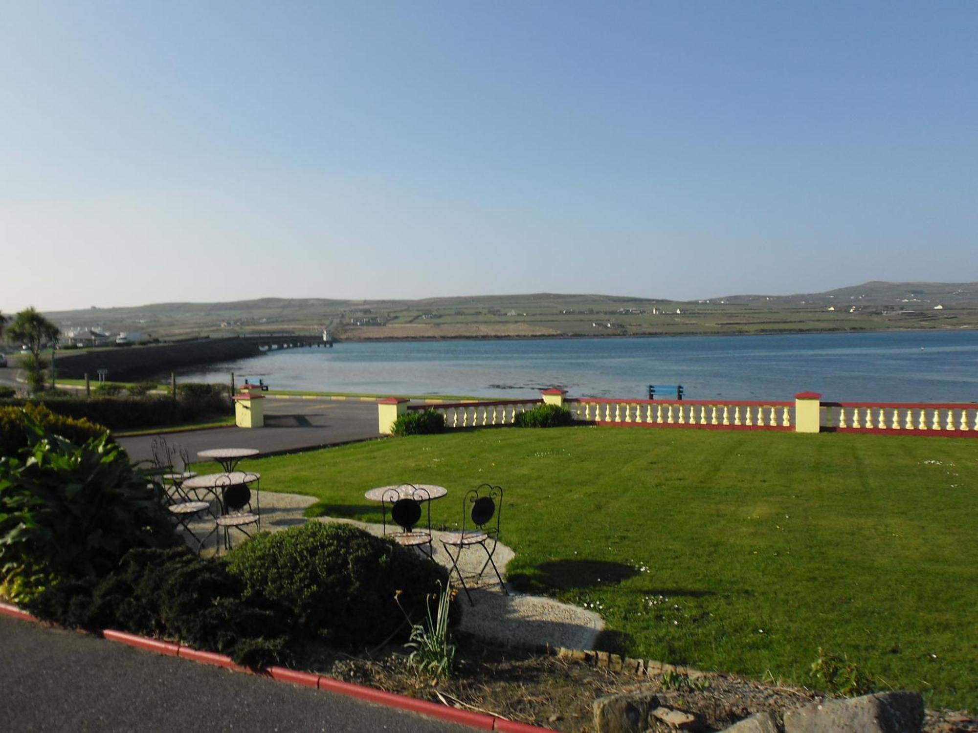 The Waterfront B&B Portmagee Bagian luar foto